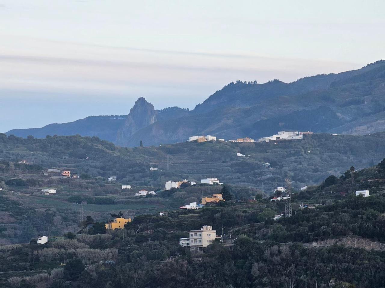 Villa Anahera Teror Buitenkant foto